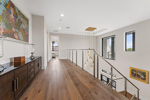 Interior, Pendant Lights, Recessed Lighting, Wood Texture Flooring