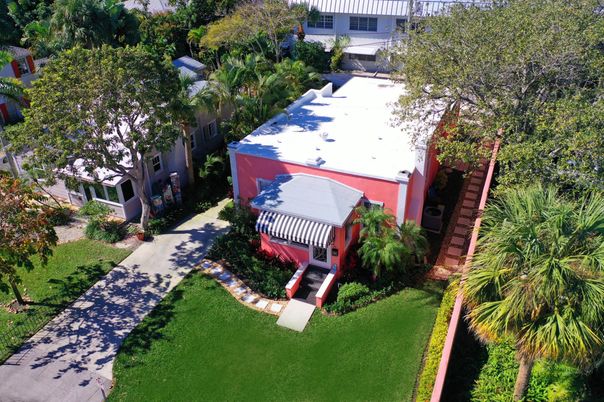 Exterior, Drone