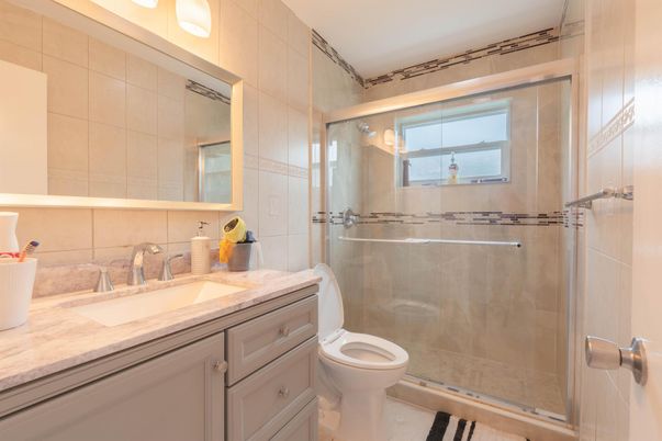 Bathroom, Glass Shower, Interior