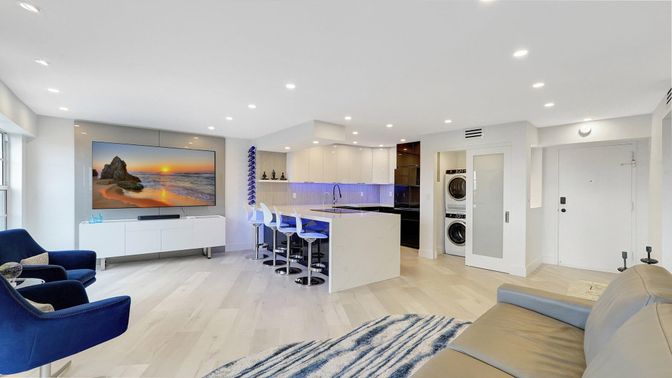 Interior, Kitchen, Living room, Recessed Lighting, Washer, Wood Texture Flooring