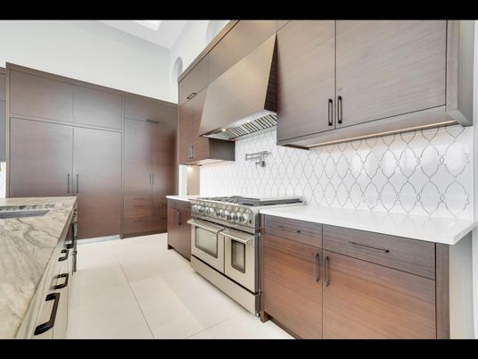 Interior, Kitchen, Stainless Steel Appliances