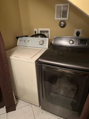 Interior, Washer