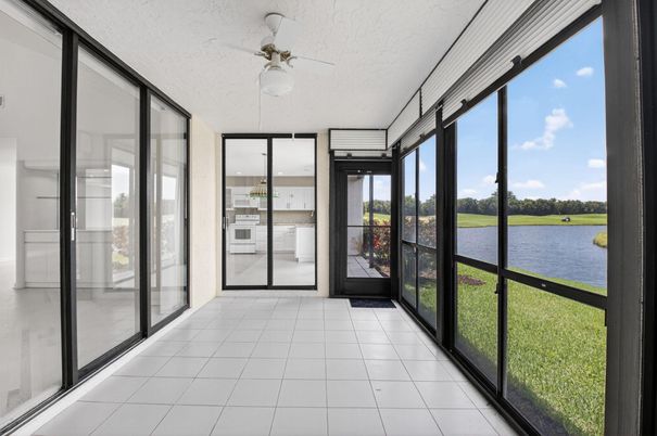Interior, Sun Room, Water