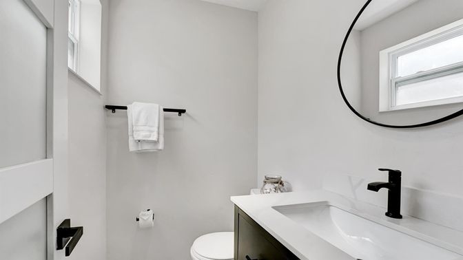 Bathroom, Interior