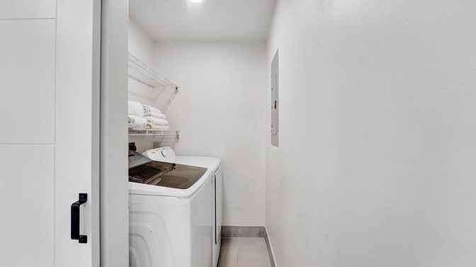 Interior, Recessed Lighting, Utility Closets, Washer