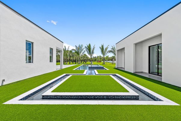 Backyard, Exterior, Pool
