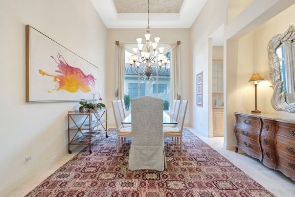 Chandelier, Dining room, Interior