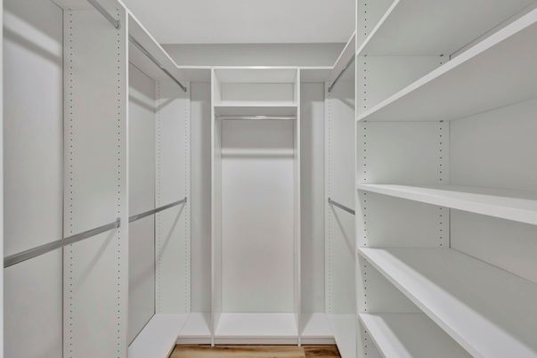 Interior, Walk-in Closets