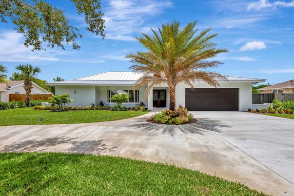 Attached, Backyard, Exterior, Facade, Ranch