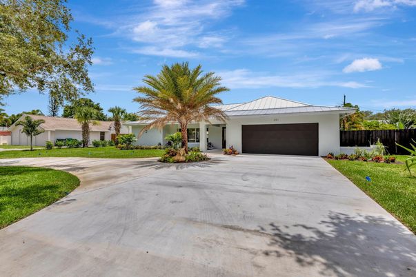 Attached, Backyard, Exterior, Facade, Ranch