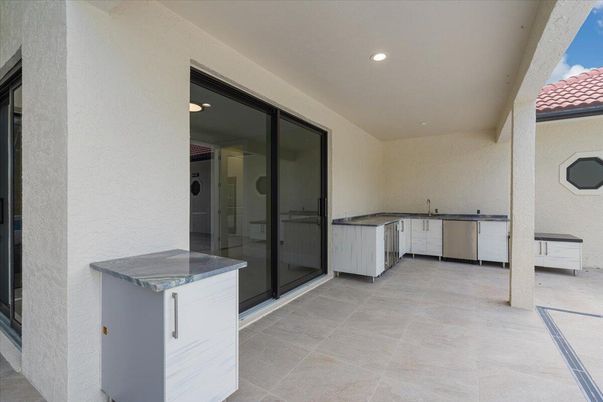 Exterior, Recessed Lighting