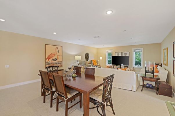 Dining room, Interior, Living room, Recessed Lighting