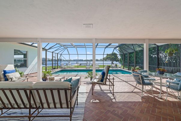 Glass Ceilings, Interior, Pool, Sun Room, Water
