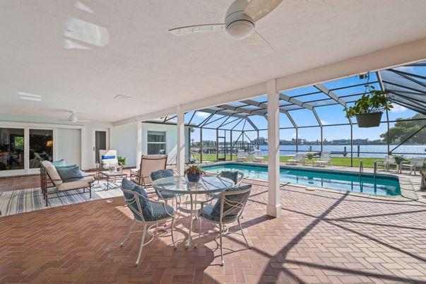 Glass Ceilings, Interior, Pool, Sun Room, Water