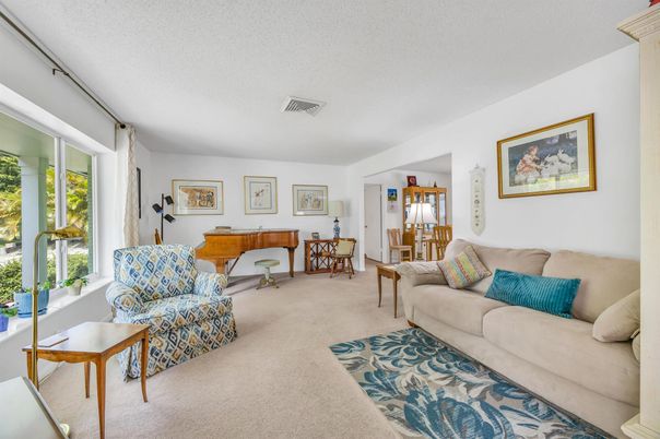 Dining room, Interior, Living room, Piano