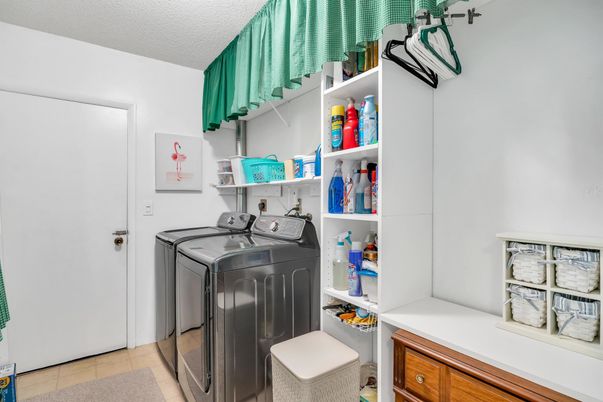 Interior, Washer
