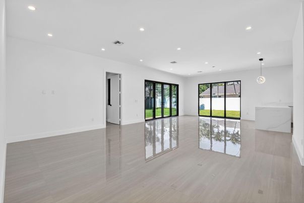 Empty room, Interior, Pendant Lights, Recessed Lighting