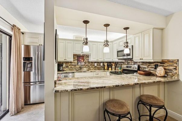 Interior, Kitchen, Pendant Lights