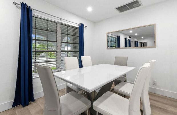 Dining room, Interior, Recessed Lighting, Wood Texture Flooring