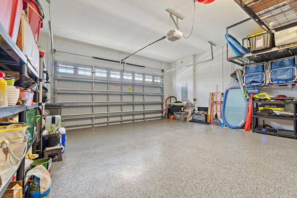 Garage, Interior