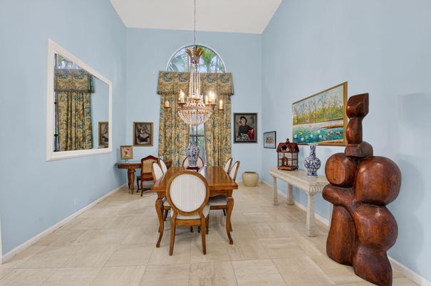 Chandelier, Dining room, Interior, Pendant Lights