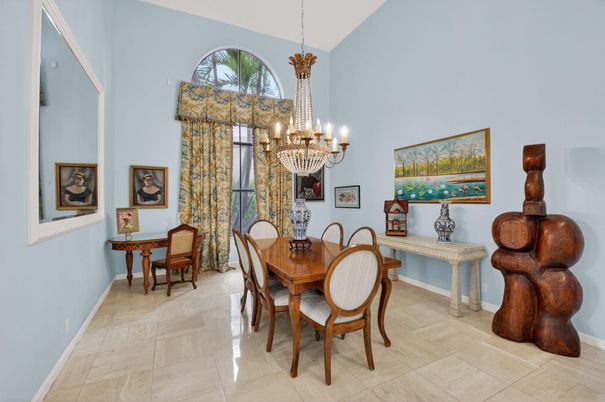 Chandelier, Dining room, Interior