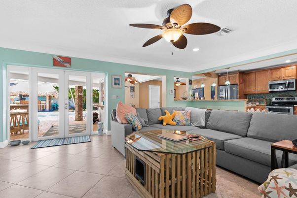 Interior, Kitchen, Living room, Recessed Lighting, Stainless Steel Appliances