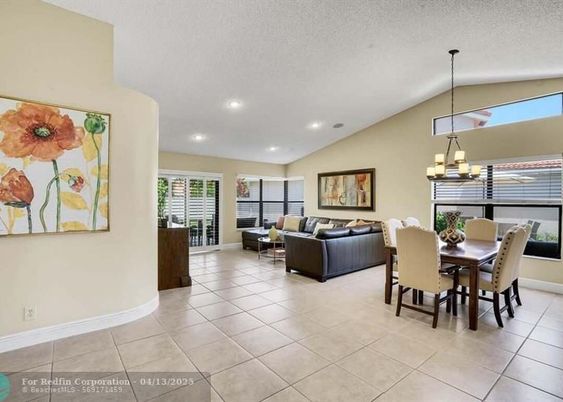 Dining room, Interior, Living room, Pendant Lights, Recessed Lighting