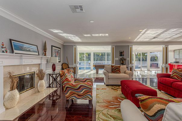 Fireplace, Interior, Living room, Recessed Lighting, Wood Texture Flooring