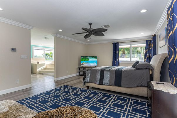 Bedroom, Interior, Recessed Lighting, Wood Texture Flooring