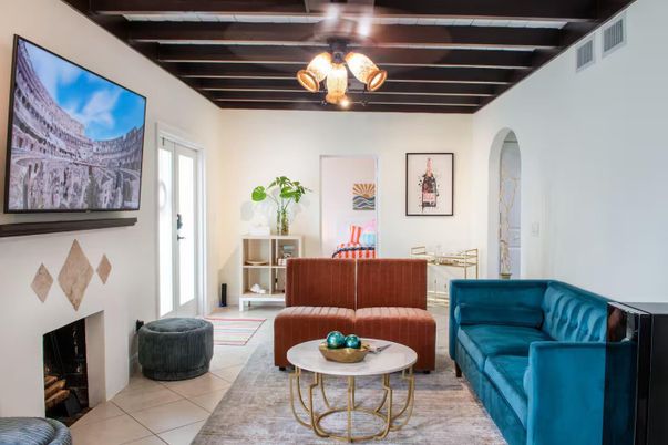 Chandelier, Interior, Living room, Wooden Beams, Wooden Ceilings