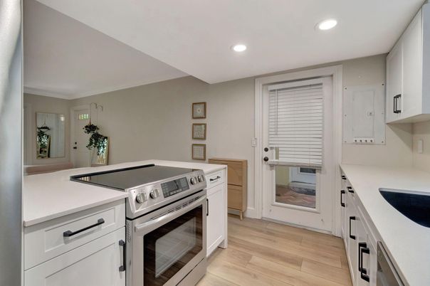 Interior, Kitchen, Recessed Lighting, Wood Texture Flooring