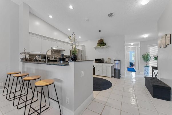 Interior, Kitchen, Pendant Lights, Recessed Lighting