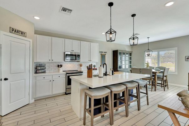 Dining room, Interior, Kitchen, Pendant Lights, Recessed Lighting