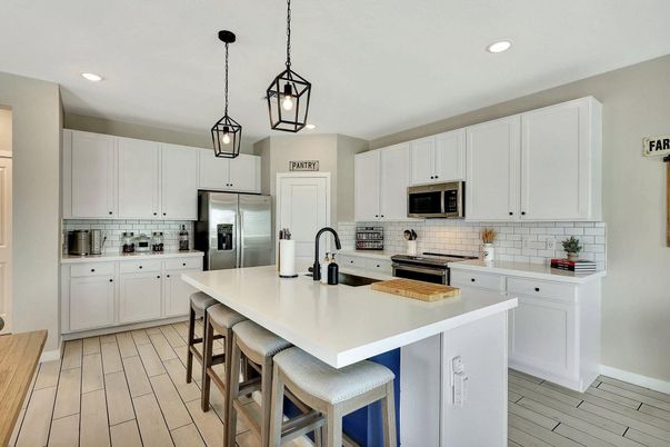 Interior, Kitchen, Pendant Lights, Recessed Lighting, Stainless Steel Appliances