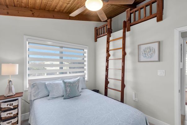 Bedroom, Interior, Wooden Beams, Wooden Ceilings
