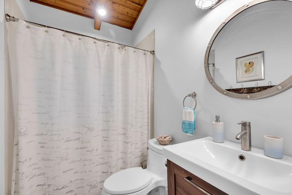 Bathroom, Interior, Wooden Ceilings