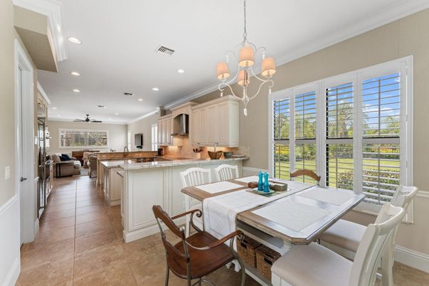 Chandelier, Dining room, Interior, Kitchen, Recessed Lighting