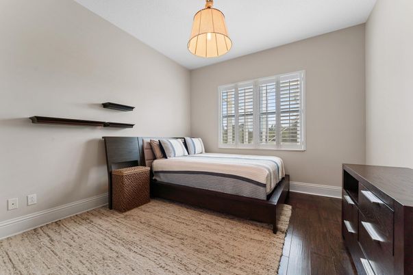 Bedroom, Interior, Pendant Lights, Wood Texture Flooring