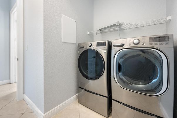Interior, Utility Closets, Washer