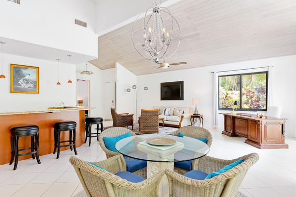 Dining room, Interior, Kitchen, Living room, Pendant Lights