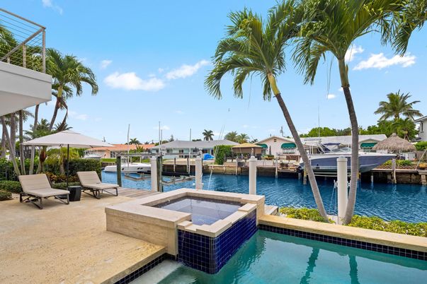 Exterior, Pool, Water