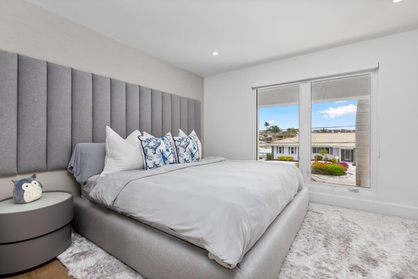 Bedroom, Interior, Recessed Lighting