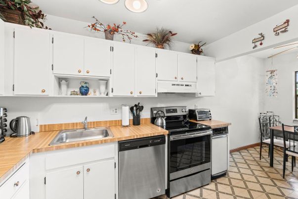 Interior, Kitchen, Stainless Steel Appliances