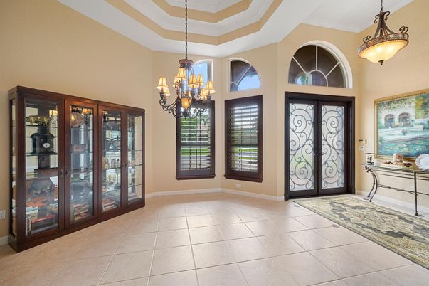 Chandelier, Interior, Pendant Lights