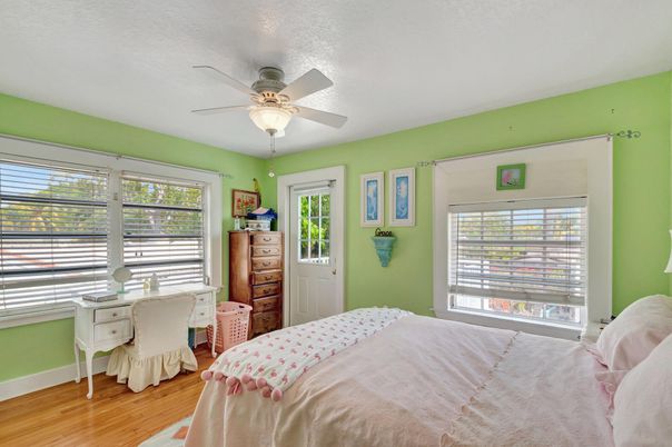 Bedroom, Home Office, Interior, Wood Texture Flooring