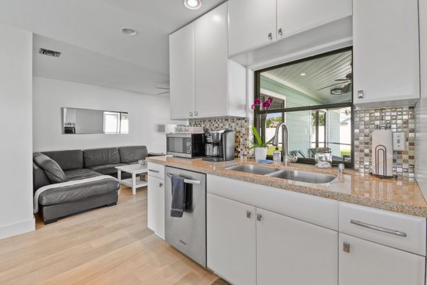 Interior, Kitchen, Living room, Recessed Lighting, Wood Texture Flooring