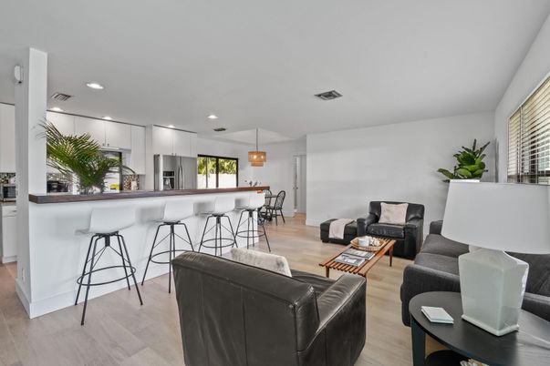 Dining room, Interior, Kitchen, Living room, Pendant Lights, Recessed Lighting, Stainless Steel Appliances, Wood Texture Flooring