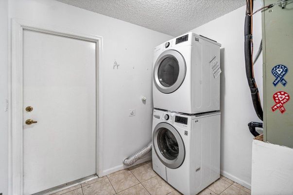 Interior, Utility Closets, Washer