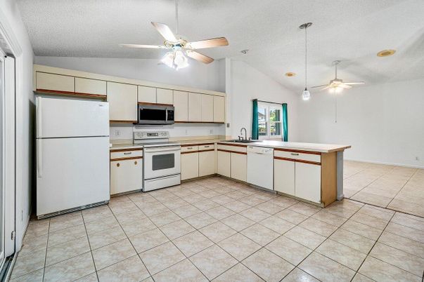 Interior, Kitchen, Pendant Lights